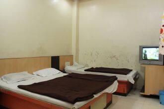Hotel Shree Shiddhi Sai, Shirdi 2